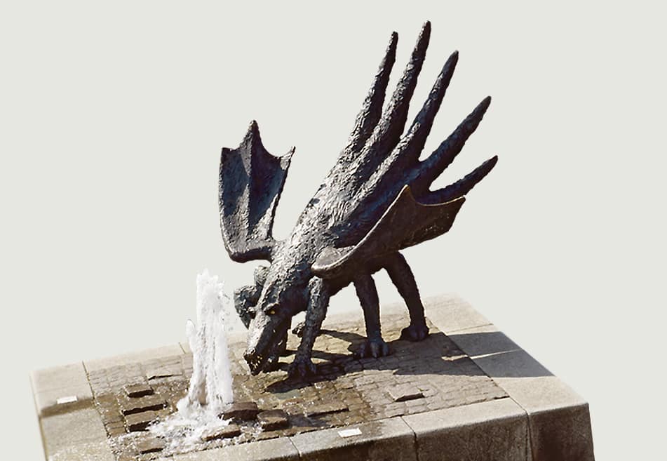 Atelier Bohrmann-Roth - Drache - Marktplatz am Richtsberg, Marburg - Bronze Höhe 160 cm 1996